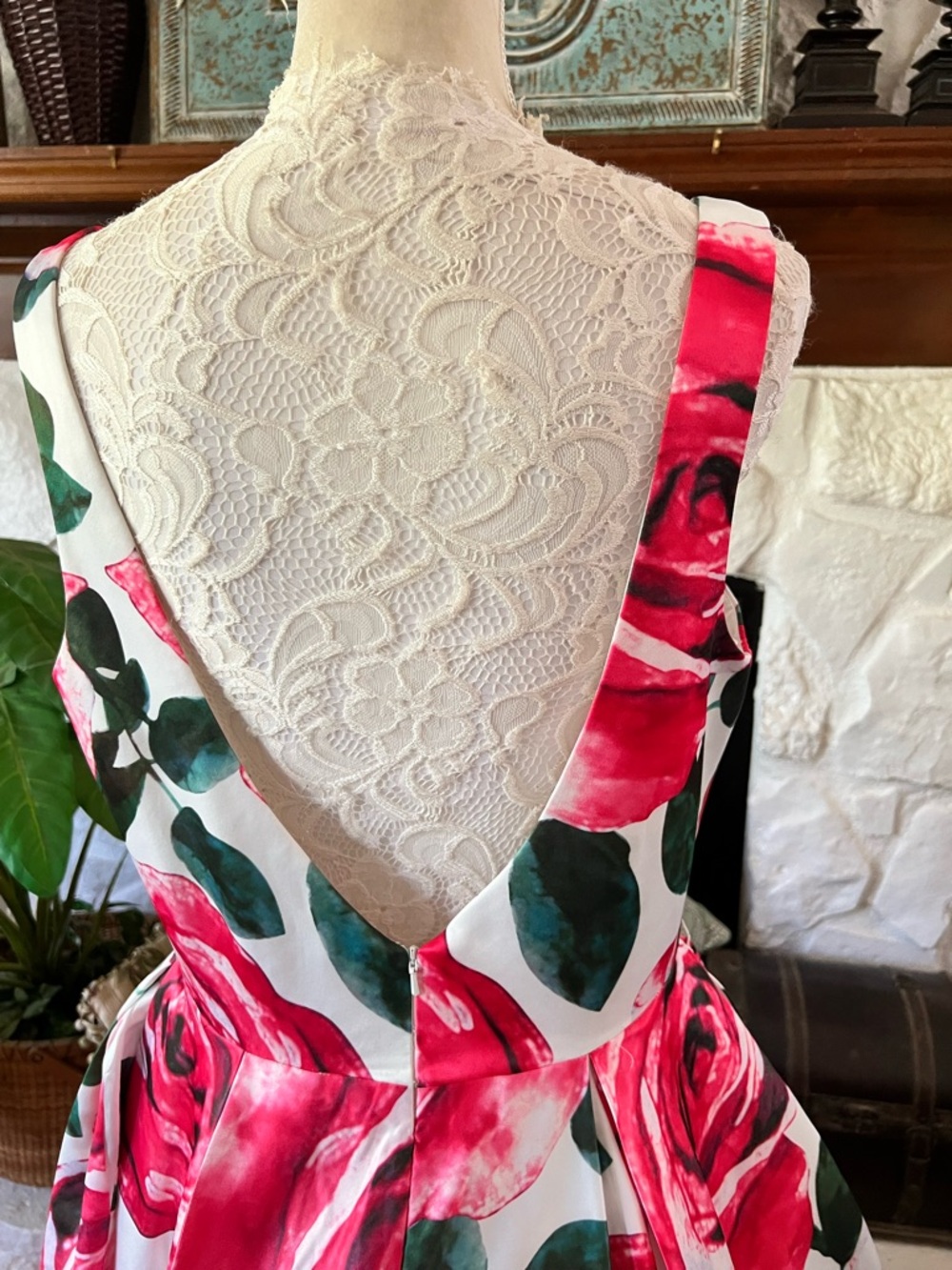 JVN By Jovani Floral Ball Gown in Pink Rose Satin Women’s Dress Size 14 - Picture 6 of 15